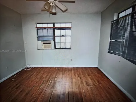 4275 24th Court Vero Beach FL 32967