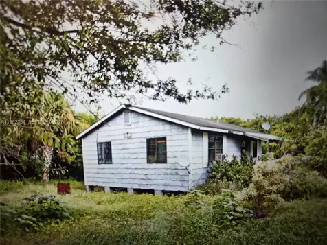 4275 24th Court Vero Beach FL 32967