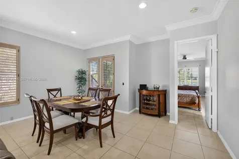 240 E Isle Verde Way Palm Beach Gardens FL 33418