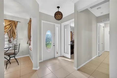 240 E Isle Verde Way Palm Beach Gardens FL 33418