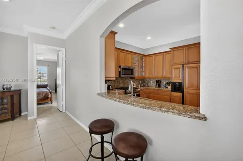 240 E Isle Verde Way Palm Beach Gardens FL 33418