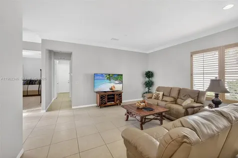 240 E Isle Verde Way Palm Beach Gardens FL 33418