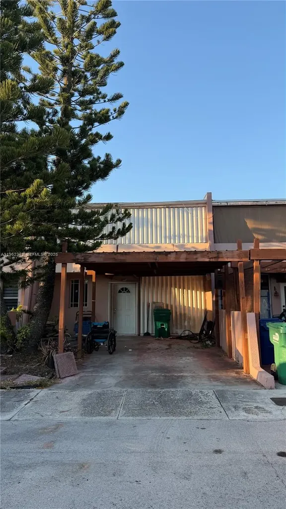 6374 SW 139th Court Miami FL 33183