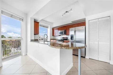 7270 SW 88th Street Miami FL 33156