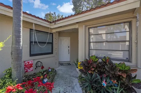 6012 NW 172nd Terrace Circle Hialeah FL 33015