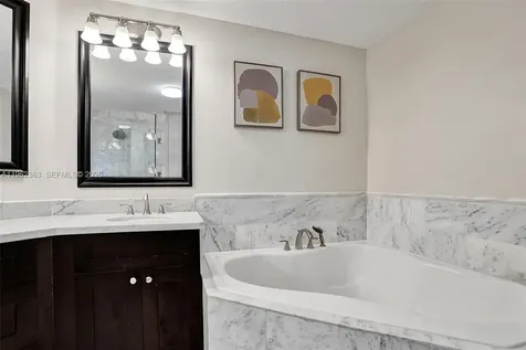 5720 NW 62nd Manor Parkland FL 33067