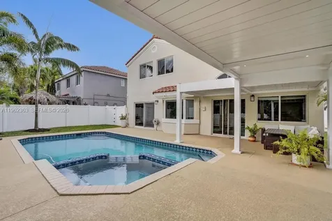 5720 NW 62nd Manor Parkland FL 33067