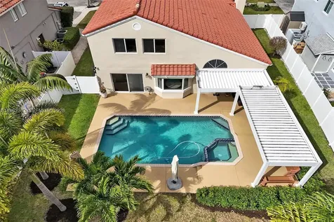 5720 NW 62nd Manor Parkland FL 33067