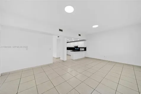1285 W 42nd Place Hialeah FL 33012
