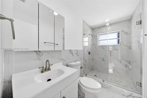 1285 W 42nd Place Hialeah FL 33012