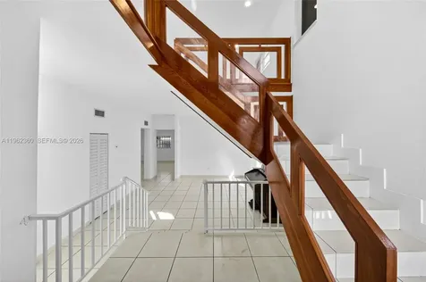 1285 W 42nd Place Hialeah FL 33012