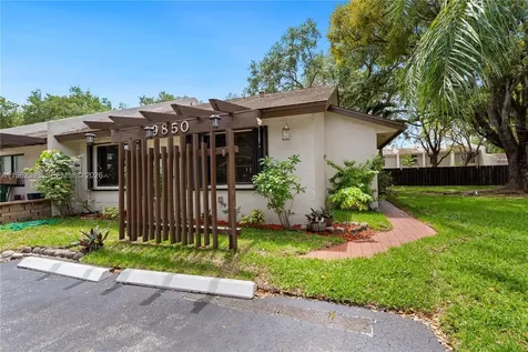 9850 NW 15th Court Pembroke Pines FL 33024