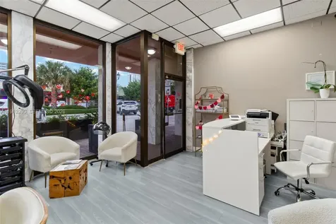 NE 32 Street Fort Lauderdale FL 33308