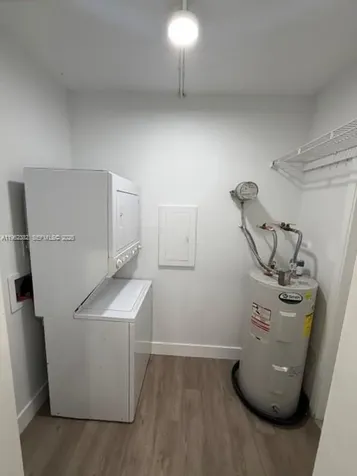 13725 SW 84th Street Miami FL 33183