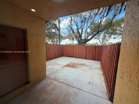 13725 SW 84th Street Miami FL 33183