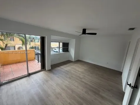 13725 SW 84th Street Miami FL 33183