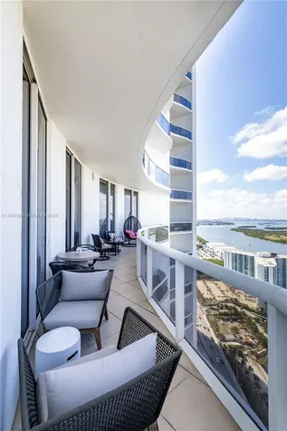 16001 Collins Avenue Sunny Isles Beach FL 33160