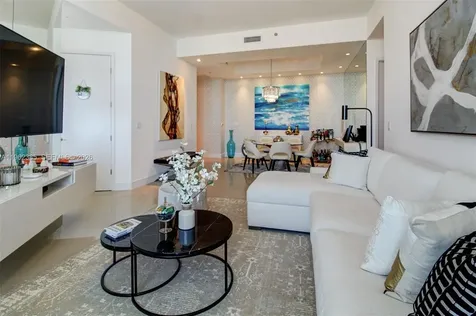16001 Collins Avenue Sunny Isles Beach FL 33160
