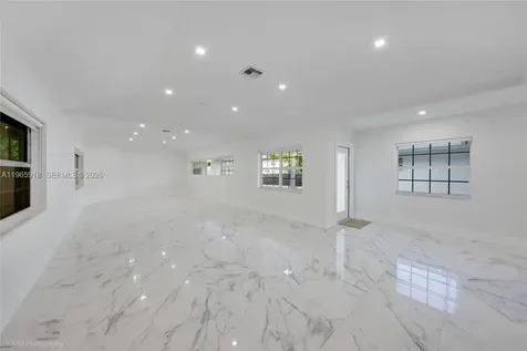 52 Camden Drive Bal Harbour FL 33154