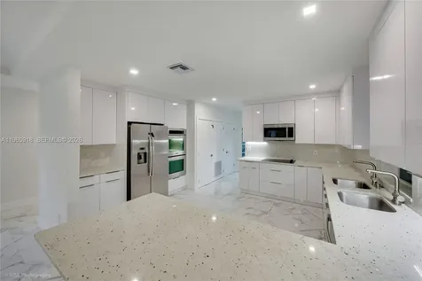 52 Camden Drive Bal Harbour FL 33154