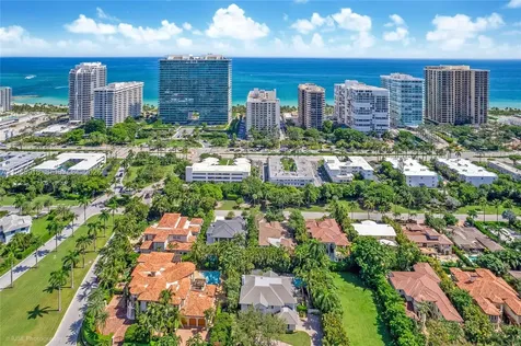 52 Camden Drive Bal Harbour FL 33154