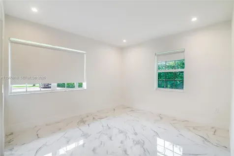 52 Camden Drive Bal Harbour FL 33154