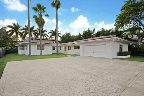52 Camden Drive Bal Harbour FL 33154