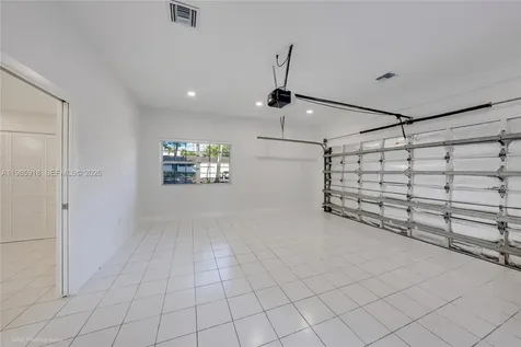 52 Camden Drive Bal Harbour FL 33154