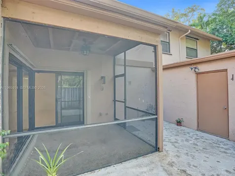 6 Chestnut Circle Cooper City FL 33026