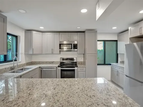 6 Chestnut Circle Cooper City FL 33026