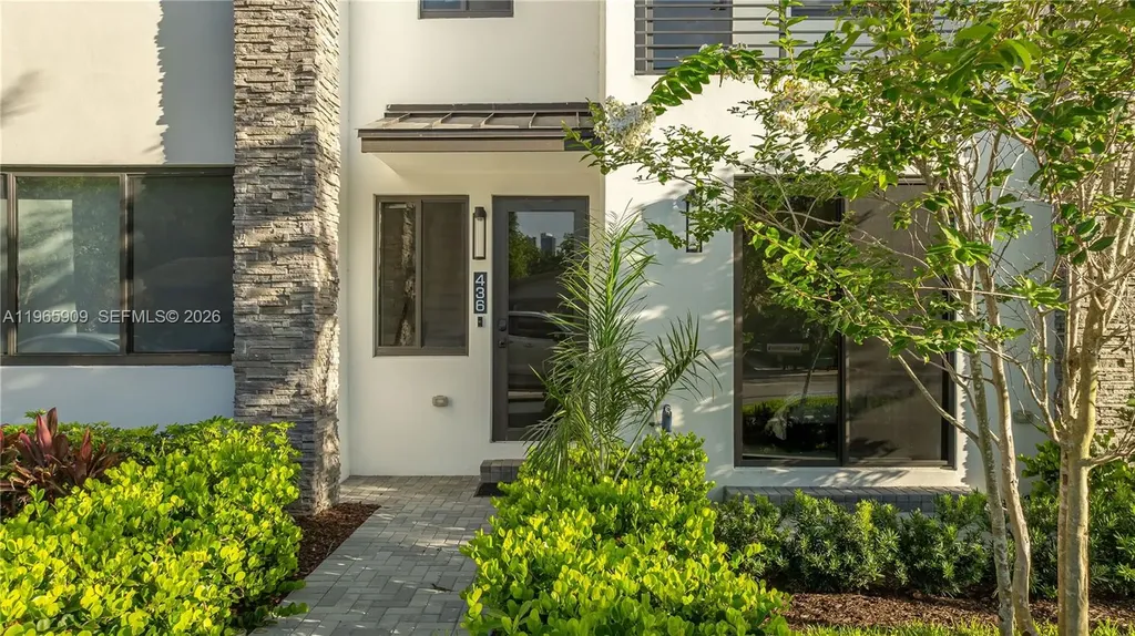 436 SE 12th Court Fort Lauderdale FL 33316