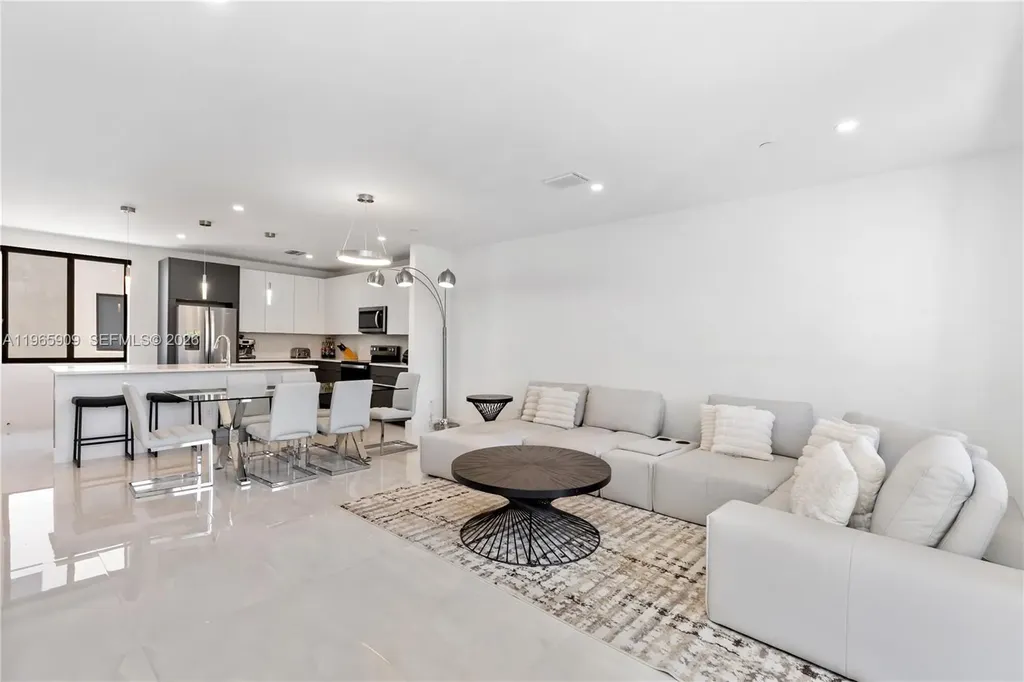 436 SE 12th Court Fort Lauderdale FL 33316