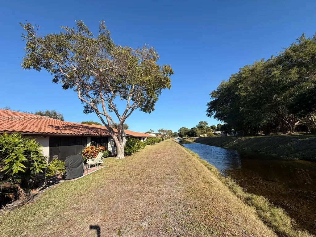 6180 Kings Gate Circle Delray Beach FL 33484