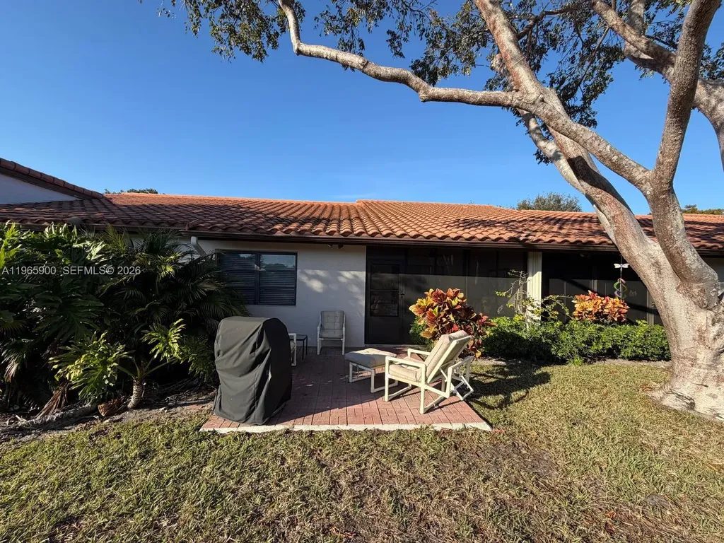 6180 Kings Gate Circle Delray Beach FL 33484