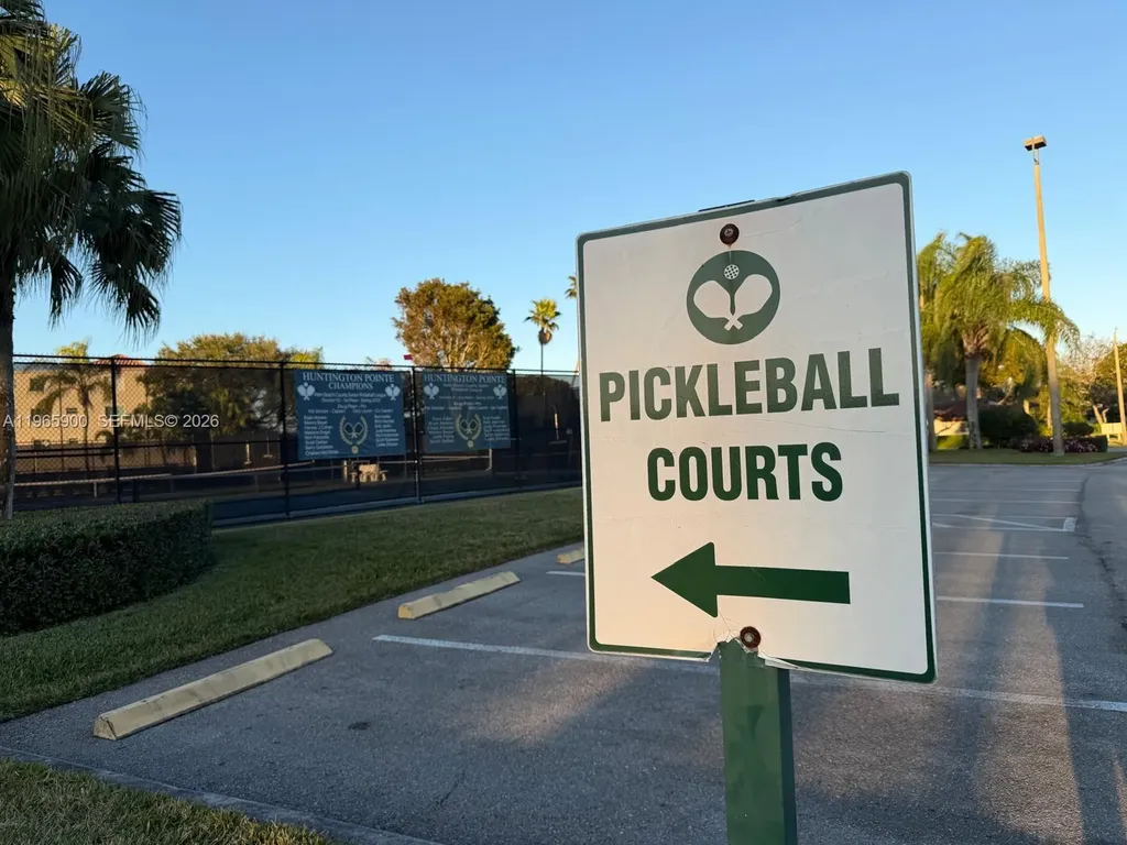 6180 Kings Gate Circle Delray Beach FL 33484
