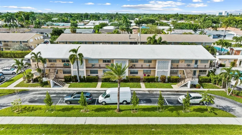 2081 NE 56th Street Fort Lauderdale FL 33308