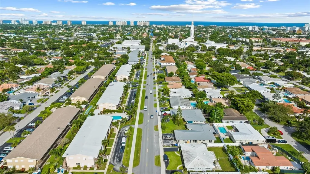 2081 NE 56th Street Fort Lauderdale FL 33308