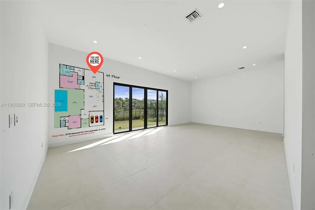 5718 Ashwood Circle W Hollywood FL 33312