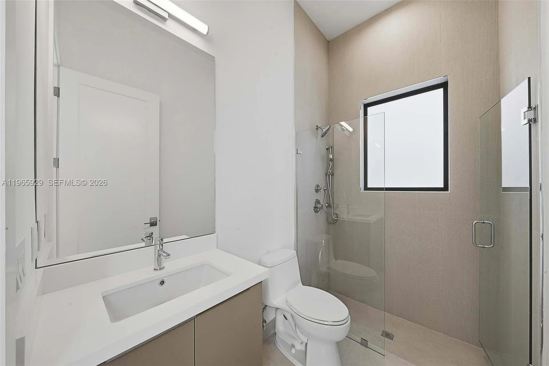 5718 Ashwood Circle W Hollywood FL 33312