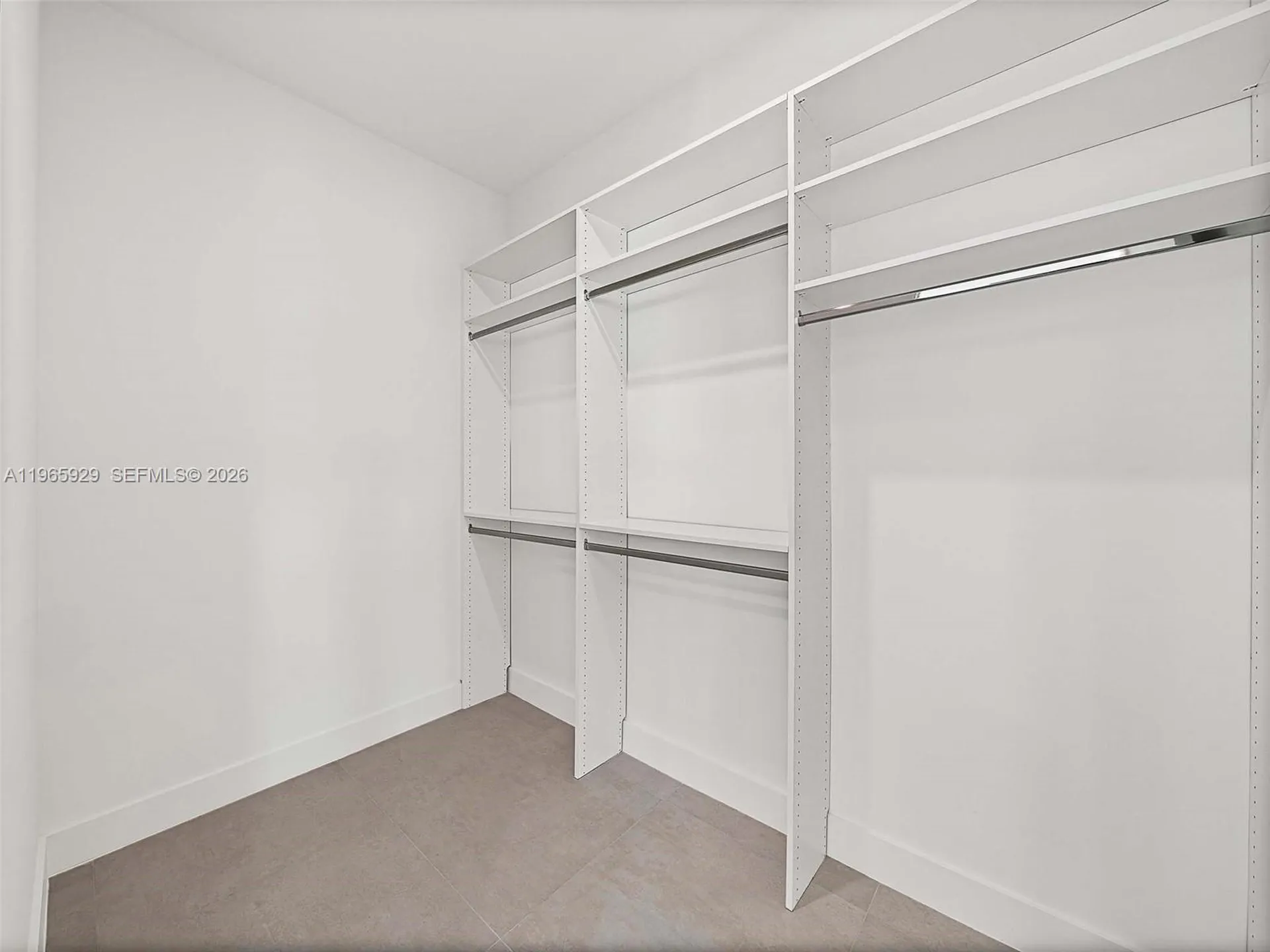 5718 Ashwood Circle W Hollywood FL 33312