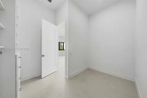 5718 Ashwood Circle W Hollywood FL 33312