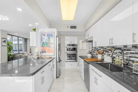 3500 Mystic Pointe Drive Aventura FL 33180