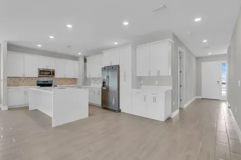 1811 Missouri Palm Bay FL 32907