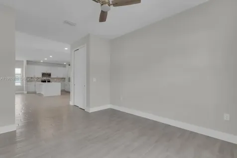 1811 Missouri Palm Bay FL 32907