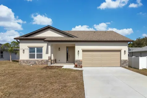 1811 Missouri Palm Bay FL 32907