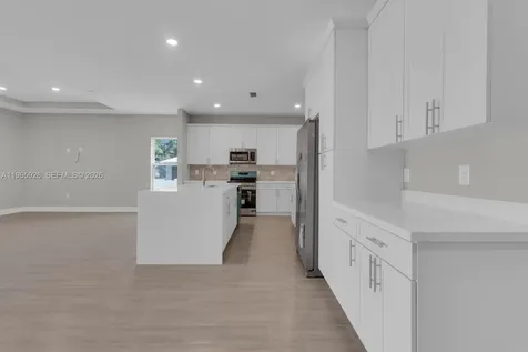1811 Missouri Palm Bay FL 32907