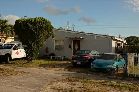 810 NW 84th Terrace Miami FL 33150