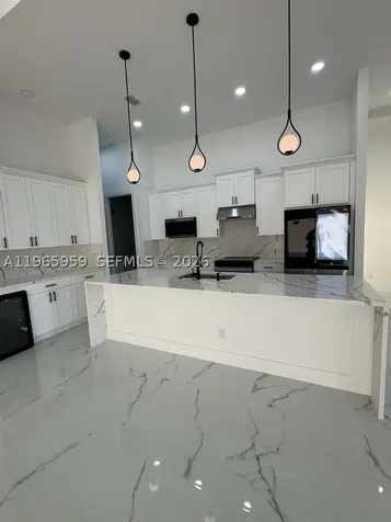 3510 NW 46th Avenue Cape Coral FL 33993