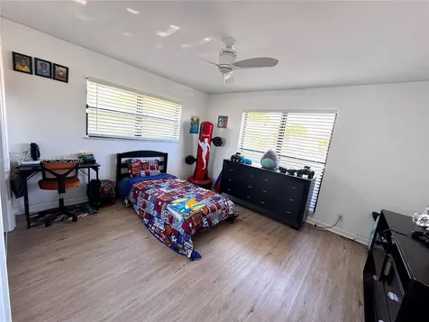 4905 Bayberry Lane Tamarac FL 33319