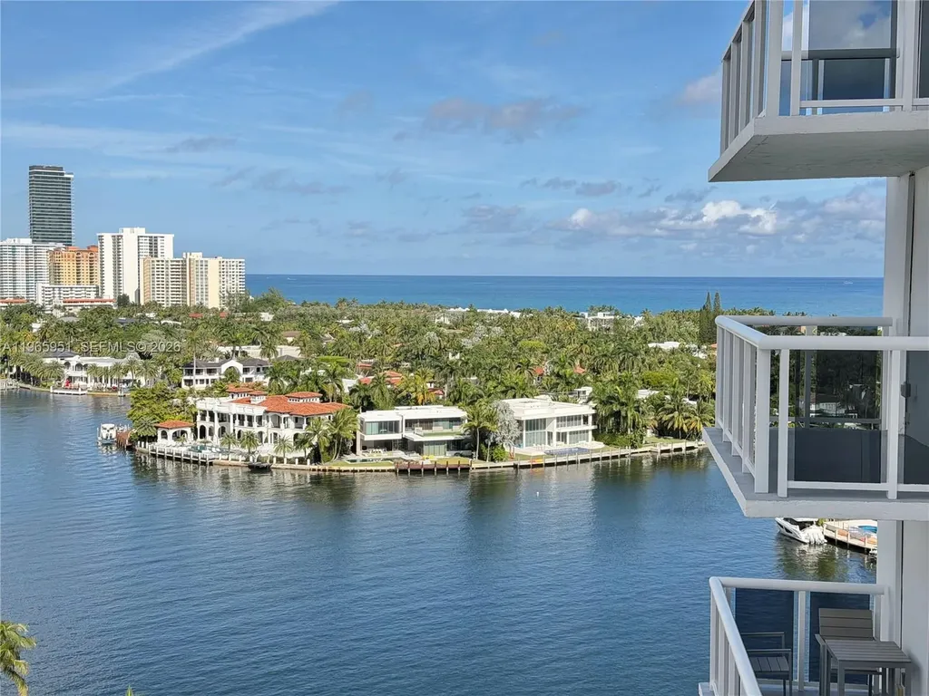 20515 E Country Club Drive Aventura FL 33180